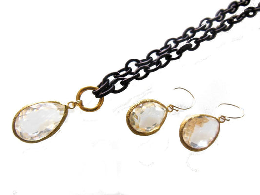 Clear Crystal Drop Earrings.-1